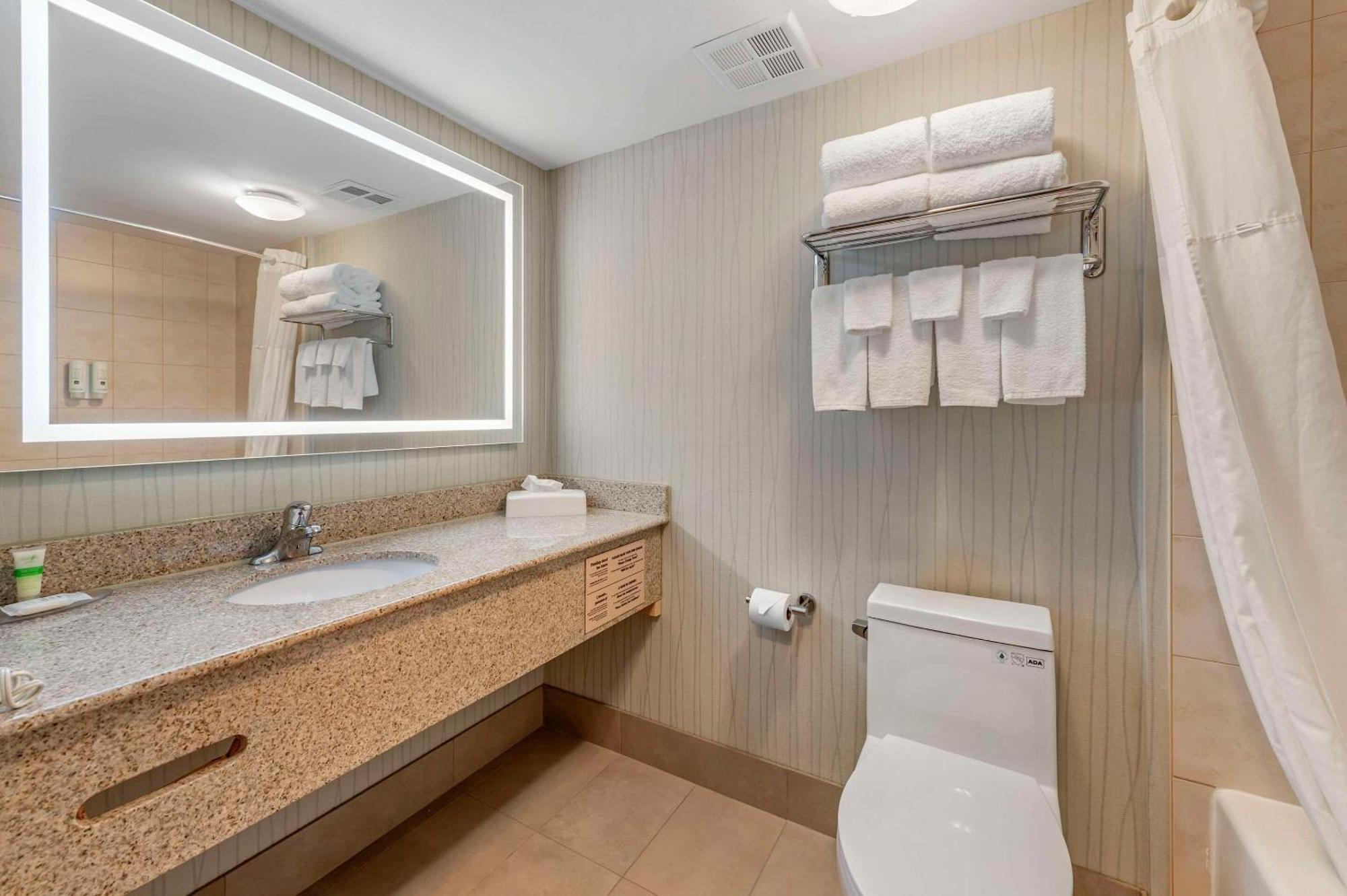 Quality Inn Ottawa Eksteriør bilde